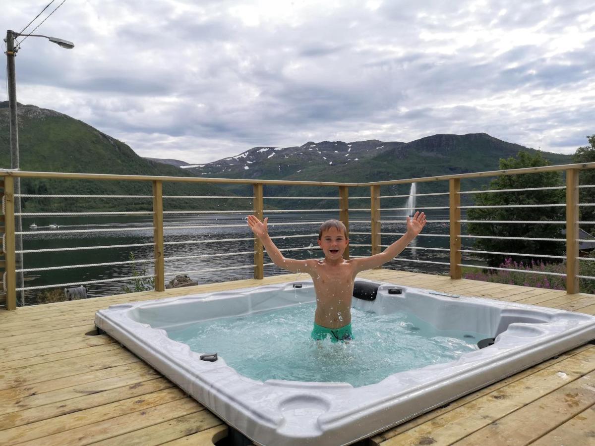 Waterfront Senja Lägenhet Torsken Exteriör bild