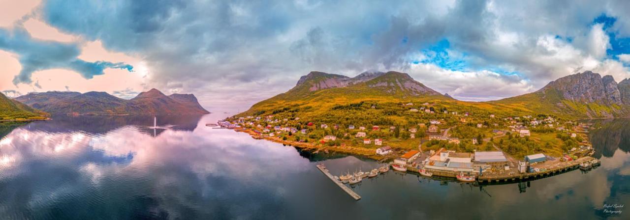 Waterfront Senja Lägenhet Torsken Exteriör bild